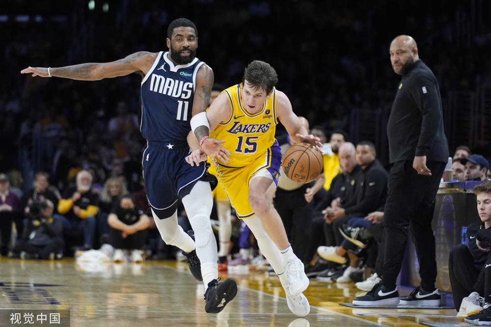 他可以借此 他可以借此