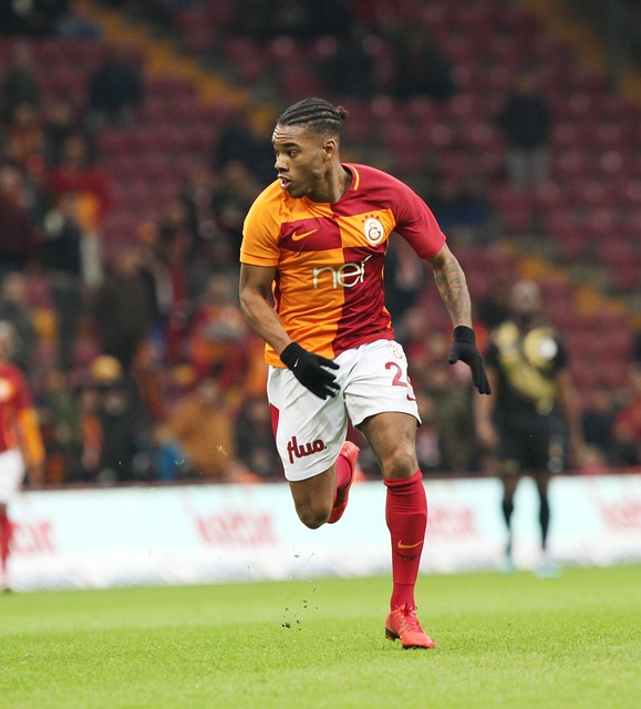 甚至巧妙地 甚至巧妙地